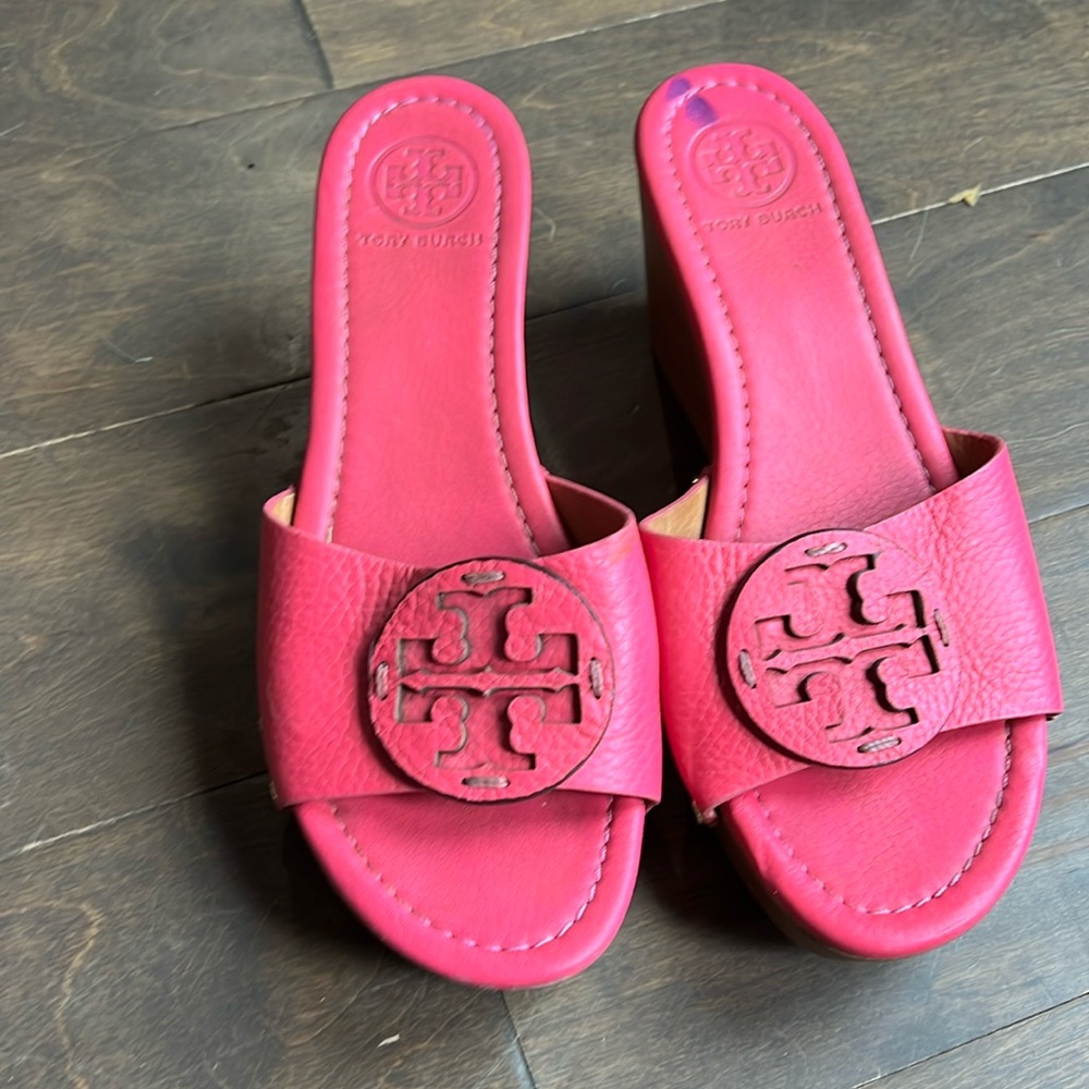 TORY BURCH Patti PebbleSlip-On Platform Wedge Sandal.